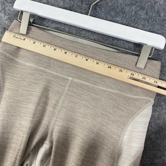 Outdoor Voices Leggings Medium Beige 2-Tone High Rise Cropped Capri Knee Cap - Picture 7 of 12